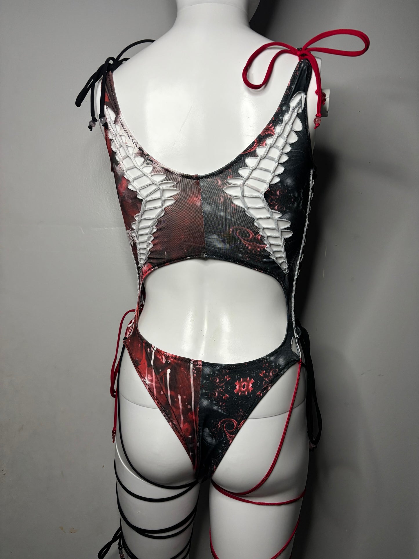 M/L 1/1 Bodysuit